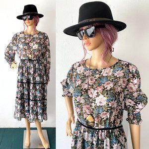 Floral Midi Dress w Long Sleeves Ruffled Dress Romantic Bohemian Flower Print XS